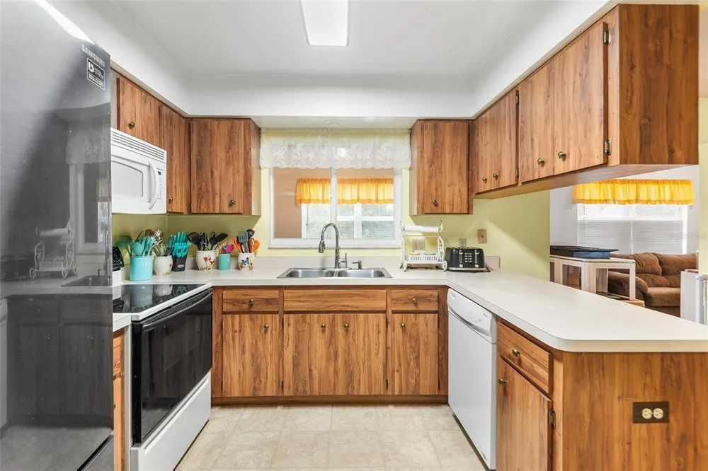 4976 PLEASANT HOLLOW TRL Lakeland, FL 33811