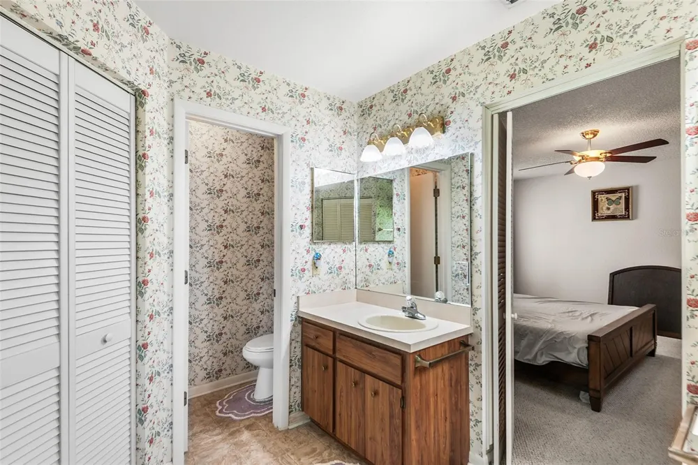 4976 PLEASANT HOLLOW TRL Lakeland, FL 33811