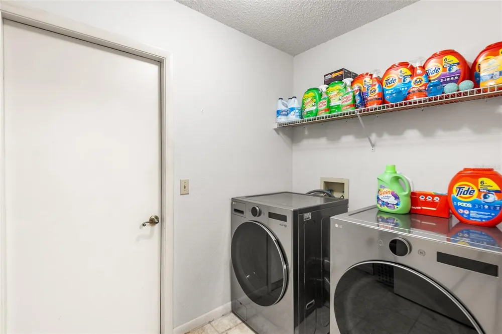4976 PLEASANT HOLLOW TRL Lakeland, FL 33811