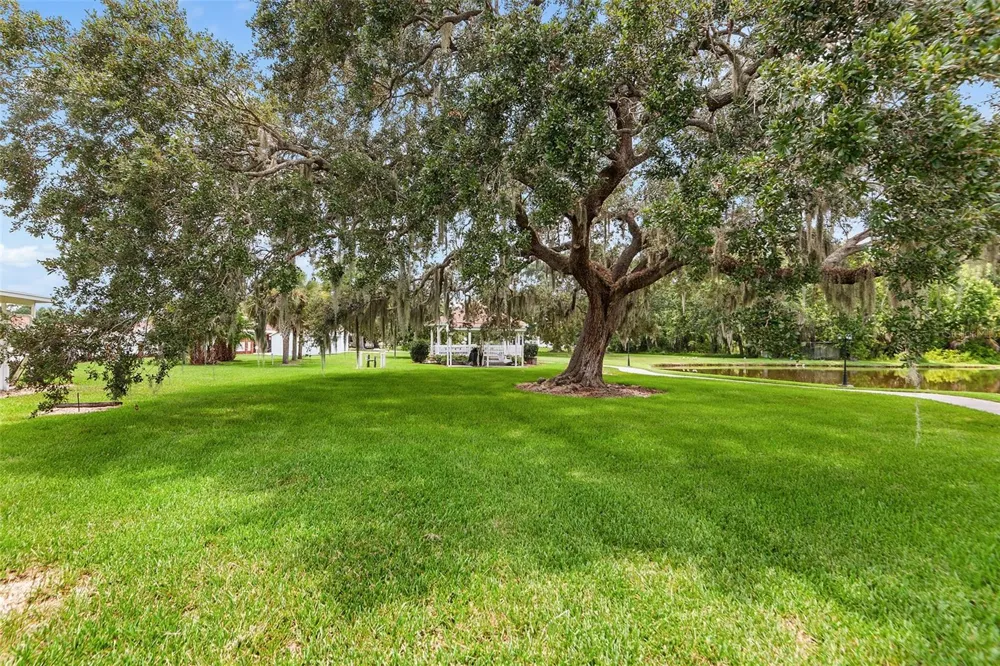 4976 PLEASANT HOLLOW TRL Lakeland, FL 33811