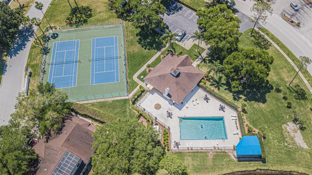 21542 CLUBSIDE LOOP Lutz, FL 33549