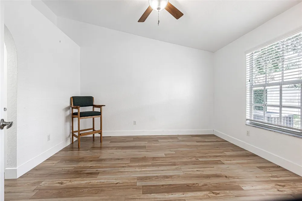 21542 CLUBSIDE LOOP Lutz, FL 33549
