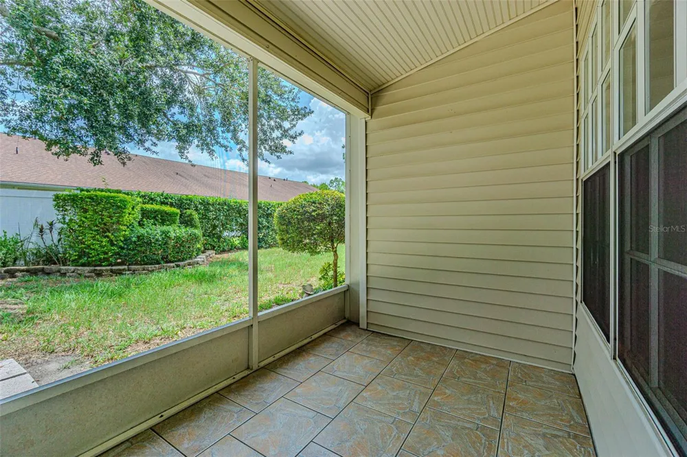 21542 CLUBSIDE LOOP Lutz, FL 33549