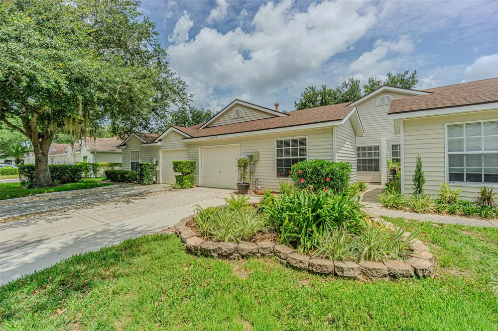 21542 CLUBSIDE LOOP Lutz, FL 33549