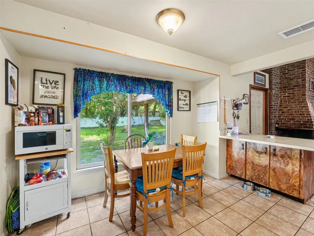128 POINTE DRIVE Auburndale, FL 33823