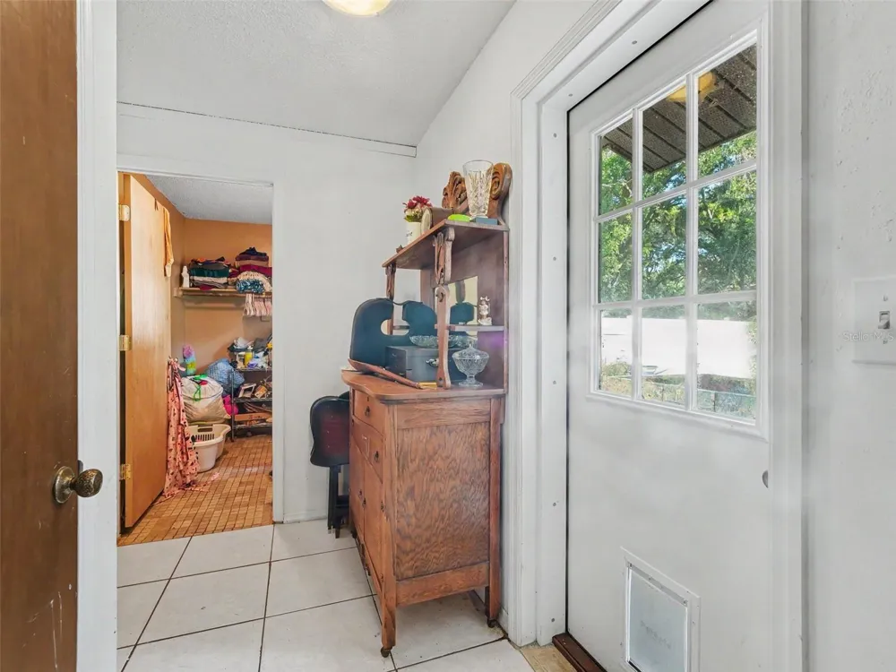 128 POINTE DRIVE Auburndale, FL 33823