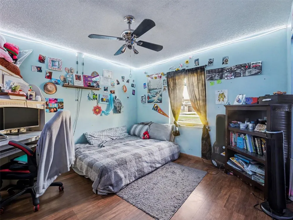 128 POINTE DRIVE Auburndale, FL 33823