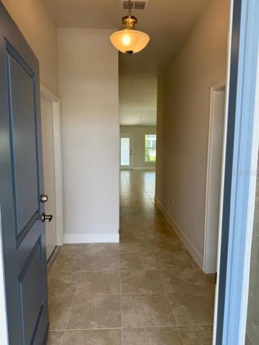 2206 NW 23RD LOOP ocala, FL 34475