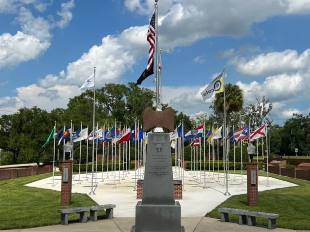 2206 NW 23RD LOOP ocala, FL 34475