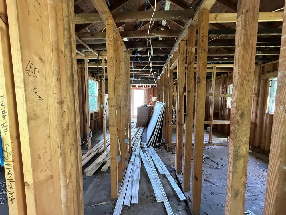 10085 PLUM STREET Hampton, FL 32044