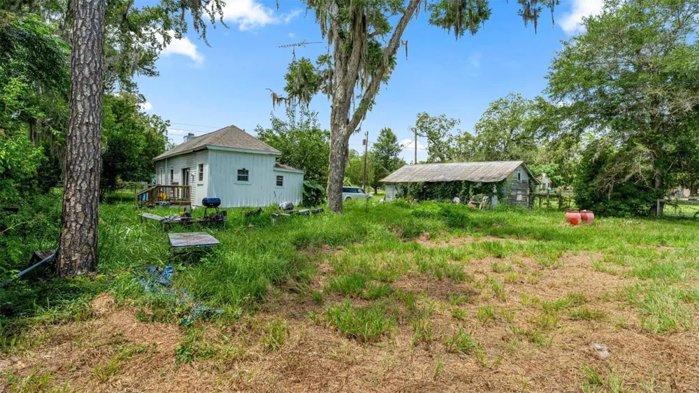 5698 NAVARRE AVENUE Hampton, FL 32044