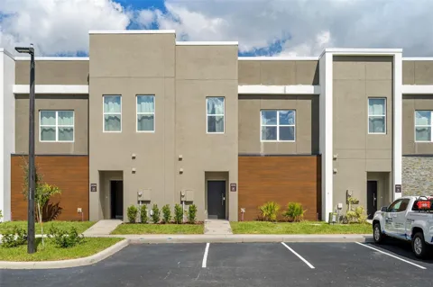 9084 BORACAY COURT