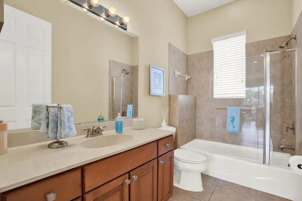 1226 3RD STREET CIRCLE E Palmetto, FL 34221