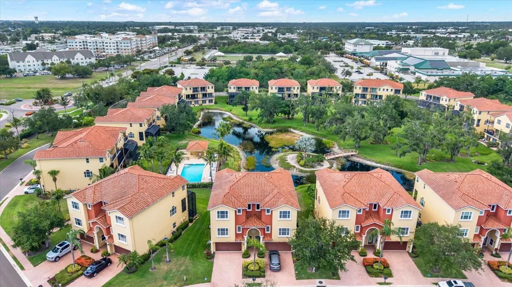 1226 3RD STREET CIRCLE E Palmetto, FL 34221