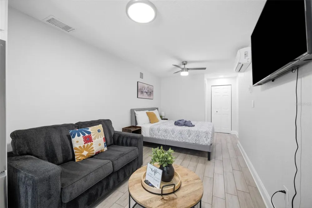 3147 W CORDELIA STREET Tampa, FL 33607