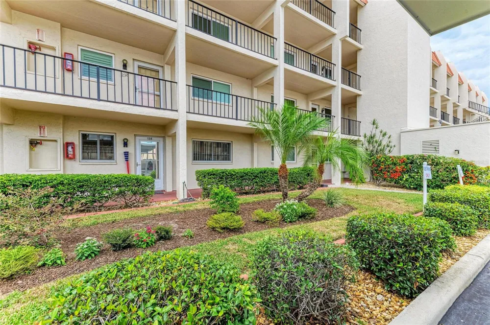 220 SANTA MARIA STREET #338 Venice, FL 34285