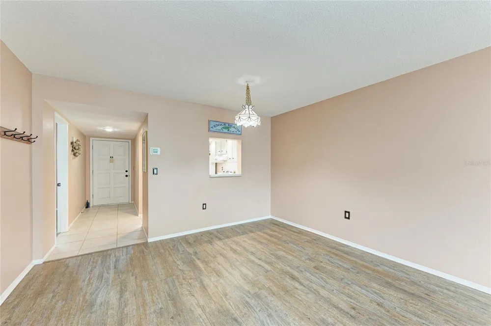 220 SANTA MARIA STREET #338 Venice, FL 34285