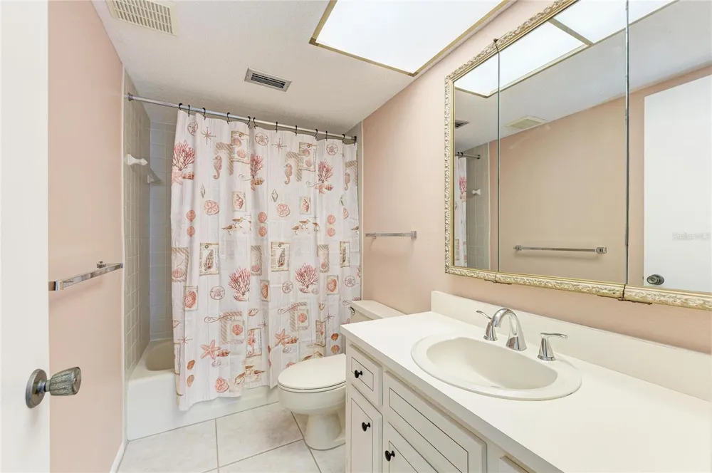 220 SANTA MARIA STREET #338 Venice, FL 34285
