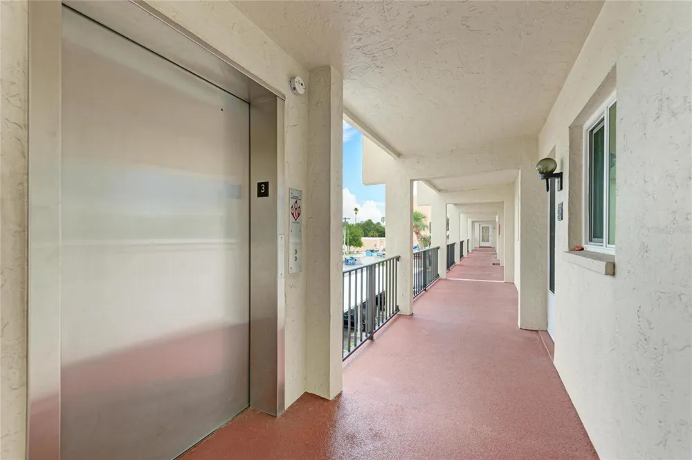 220 SANTA MARIA STREET #338 Venice, FL 34285