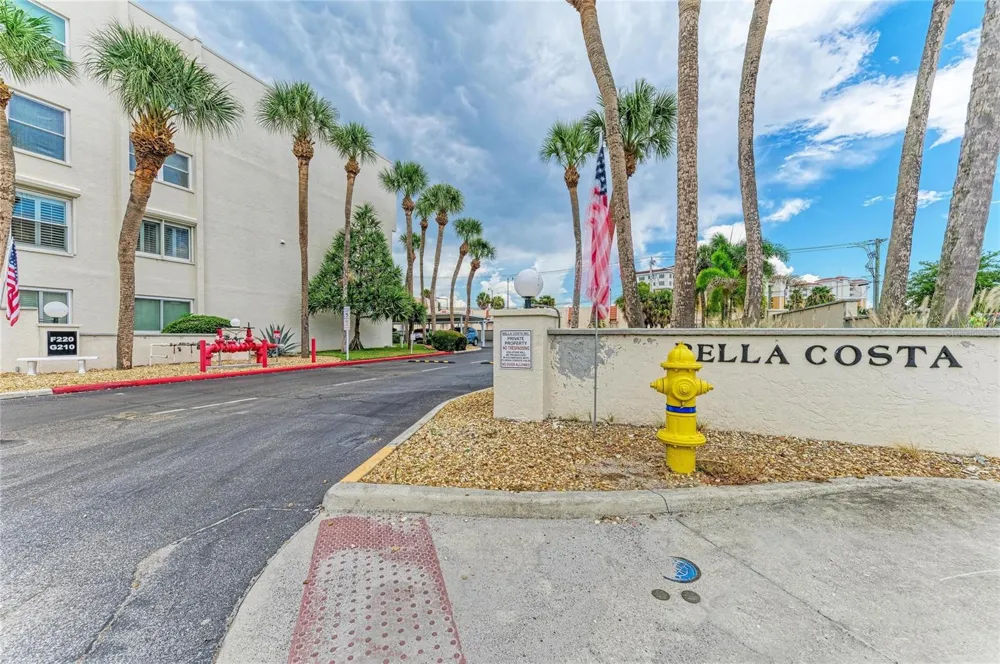 220 SANTA MARIA STREET #338 Venice, FL 34285
