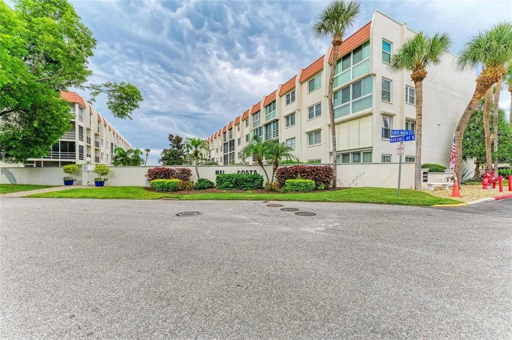 220 SANTA MARIA STREET #338 Venice, FL 34285