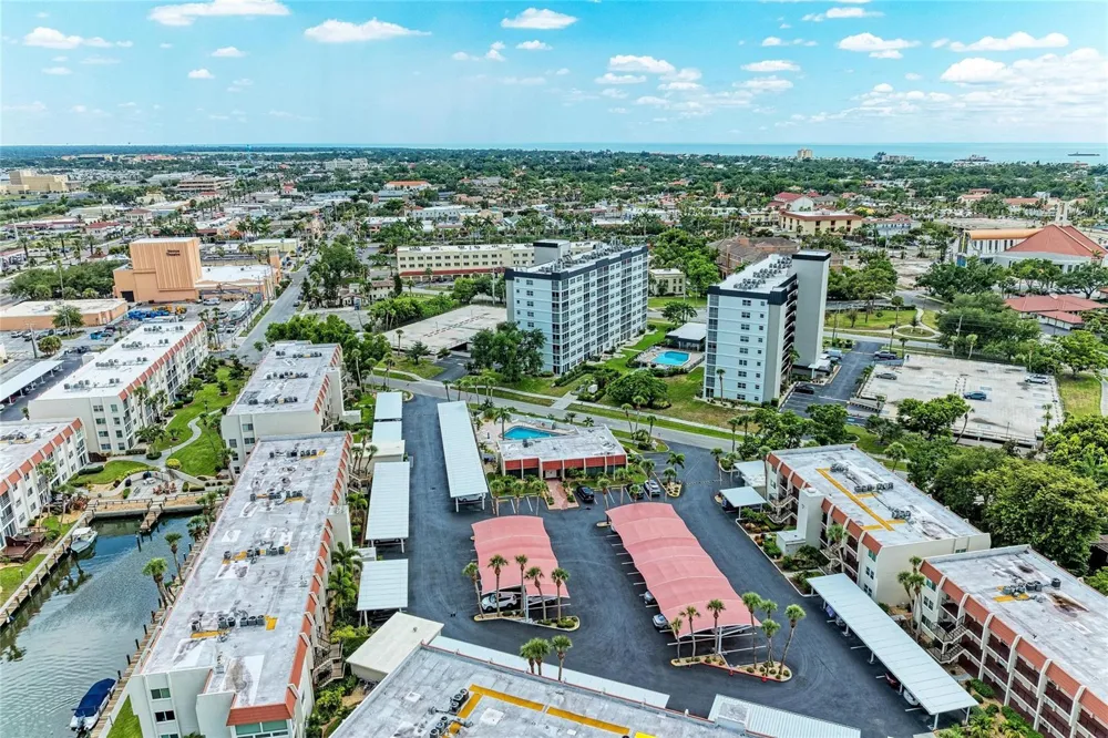 220 SANTA MARIA STREET #338 Venice, FL 34285