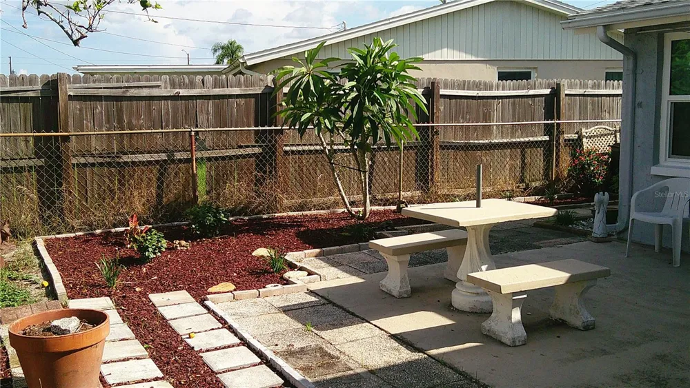 1203 CHANCELLOR DRIVE Holiday, FL 34690