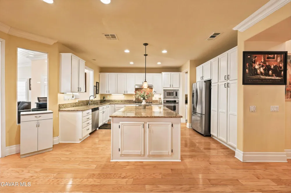 3625 Paddock Way Quartz Hill, CA 93536