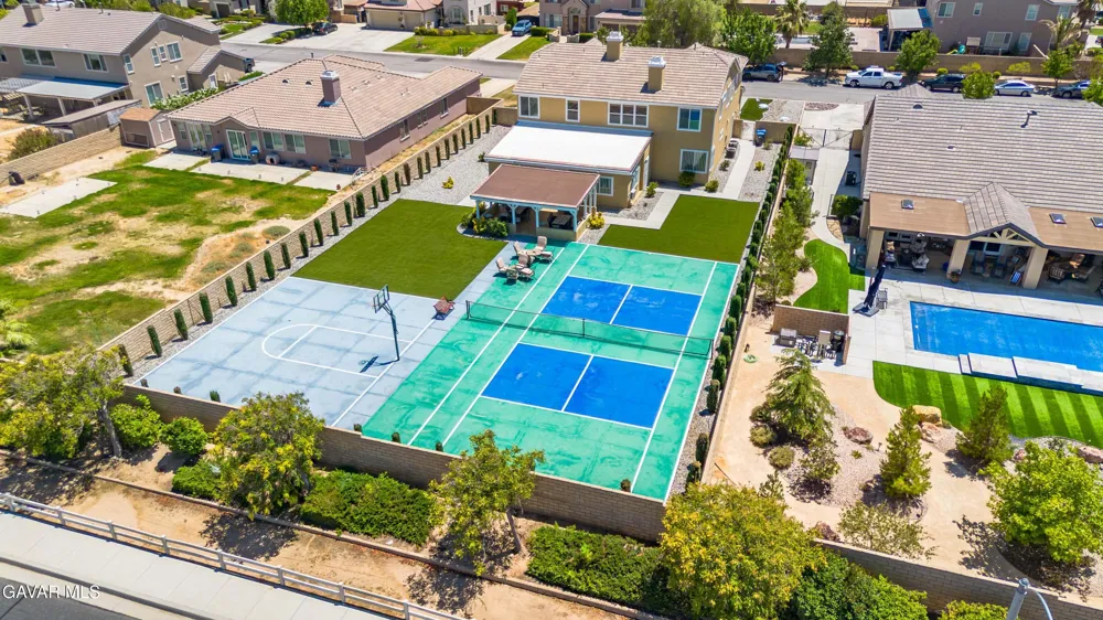 3625 Paddock Way Quartz Hill, CA 93536