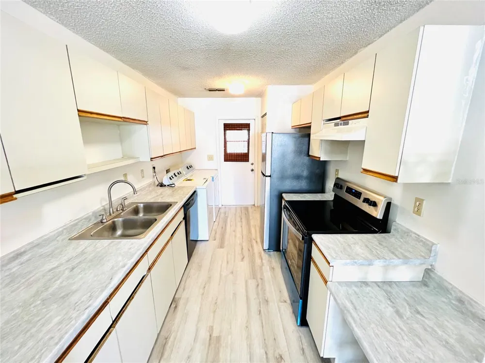 532 WINTER TERRACE Winter Haven, FL 33881