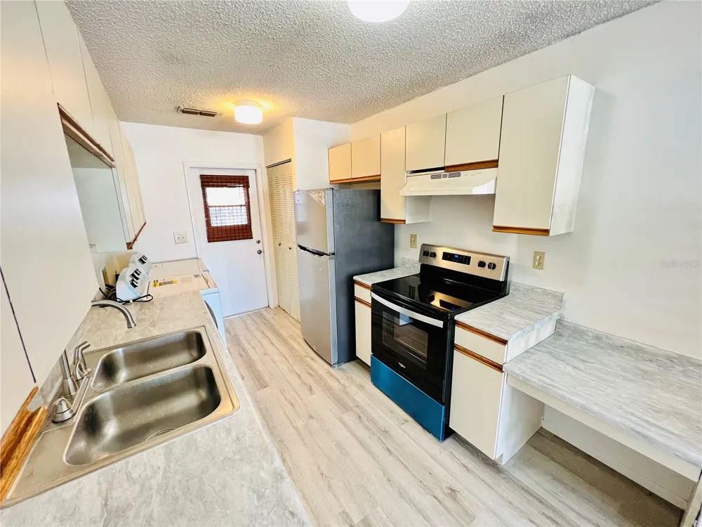 532 WINTER TERRACE Winter Haven, FL 33881