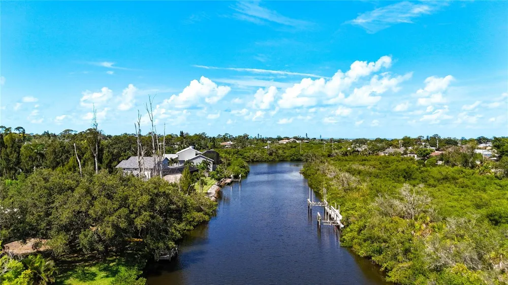 LEMON BAY DRIVE Venice, FL 34293