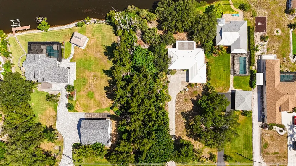 LEMON BAY DRIVE Venice, FL 34293