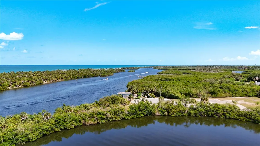 LEMON BAY DRIVE Venice, FL 34293