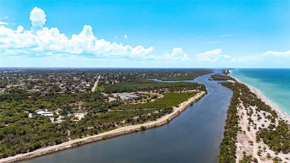 LEMON BAY DRIVE Venice, FL 34293