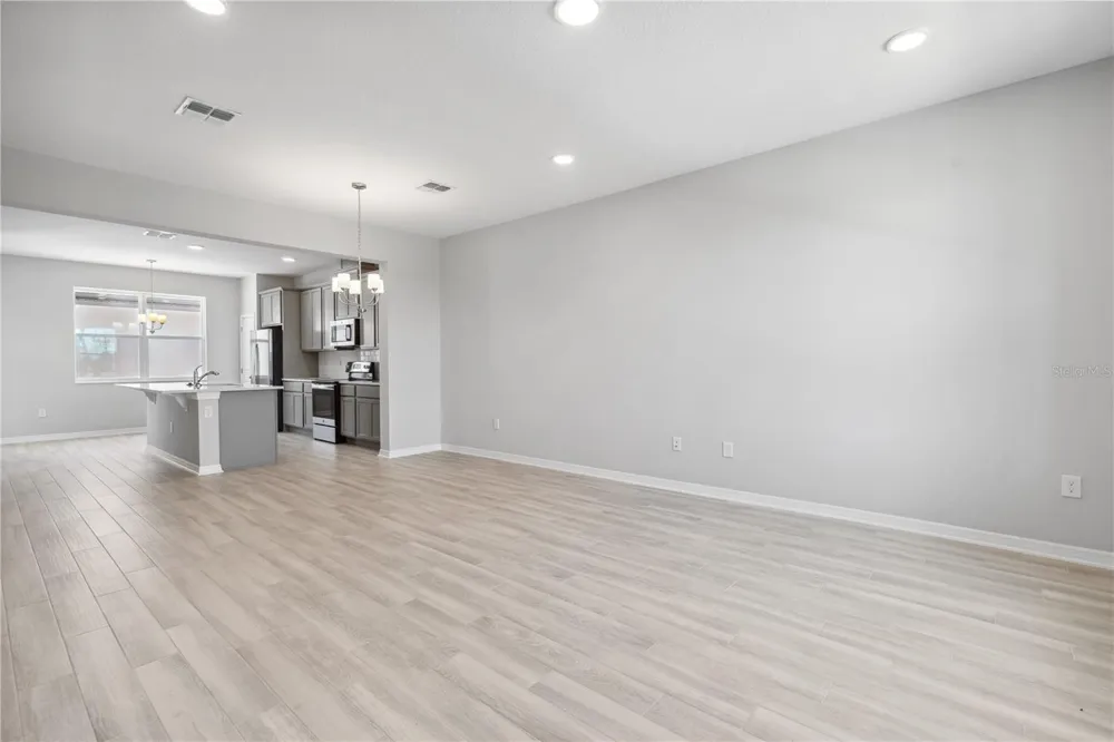 15811 TOLLINGTON ALLEY Winter Garden, FL 34787