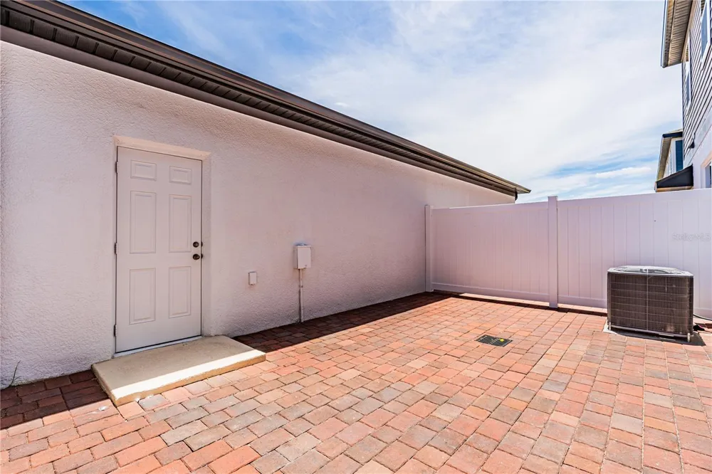15811 TOLLINGTON ALLEY Winter Garden, FL 34787