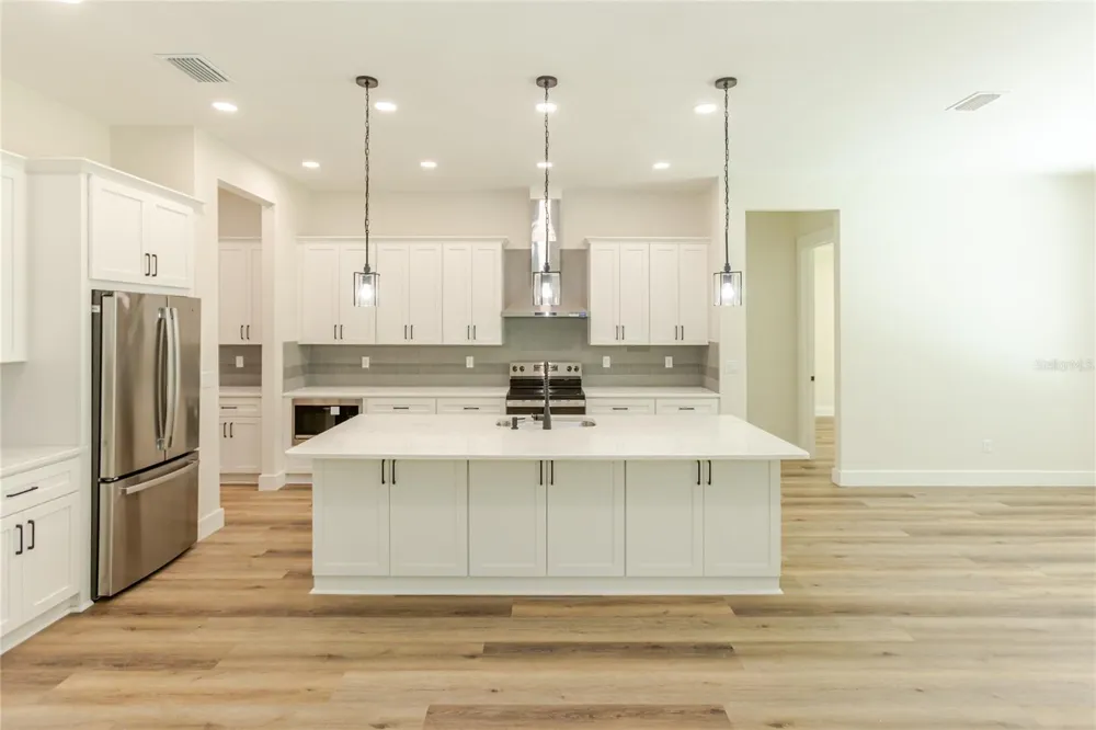 16098 MELLON ROAD Weeki Wachee, FL 34614