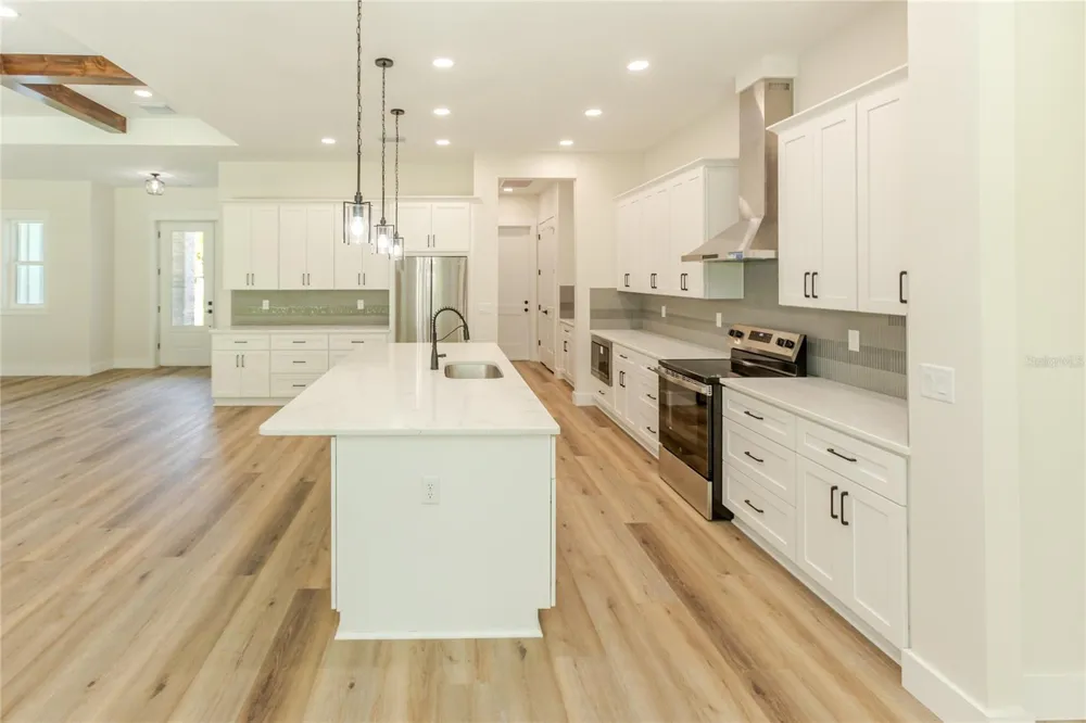16098 MELLON ROAD Weeki Wachee, FL 34614