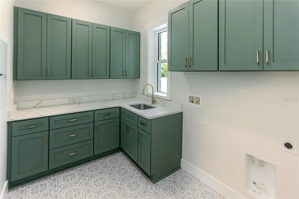 16098 MELLON ROAD Weeki Wachee, FL 34614