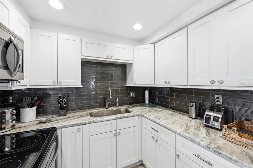 14800 WALSINGHAM ROAD #614 Largo, FL 33774