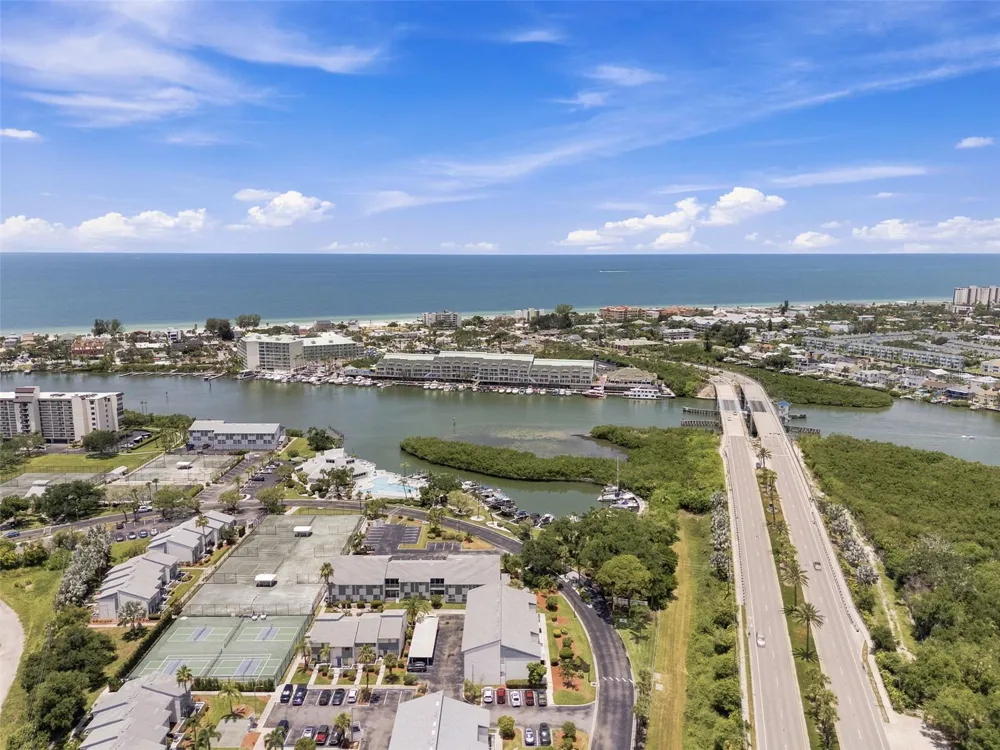 14800 WALSINGHAM ROAD #614 Largo, FL 33774