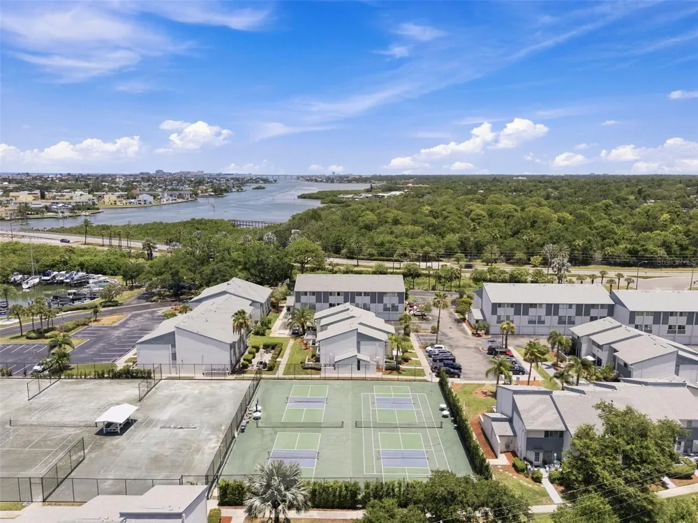 14800 WALSINGHAM ROAD #614 Largo, FL 33774