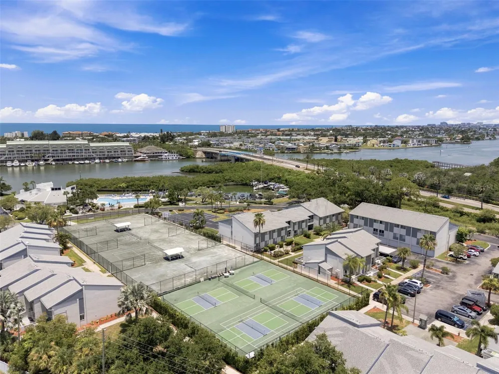 14800 WALSINGHAM ROAD #614 Largo, FL 33774