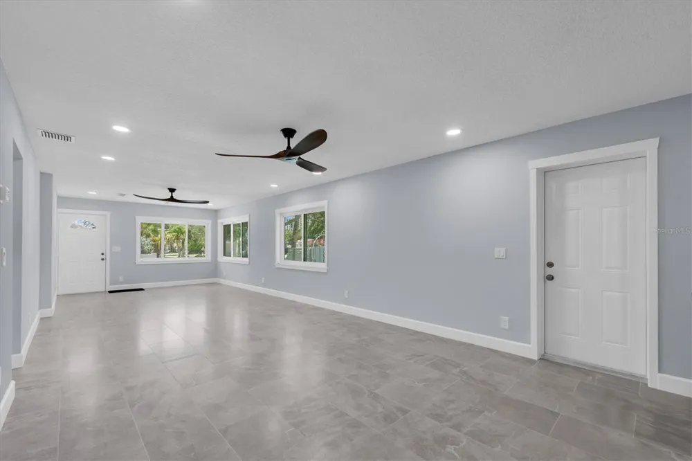 150 42ND AVENUE St Pete Beach, FL 33706
