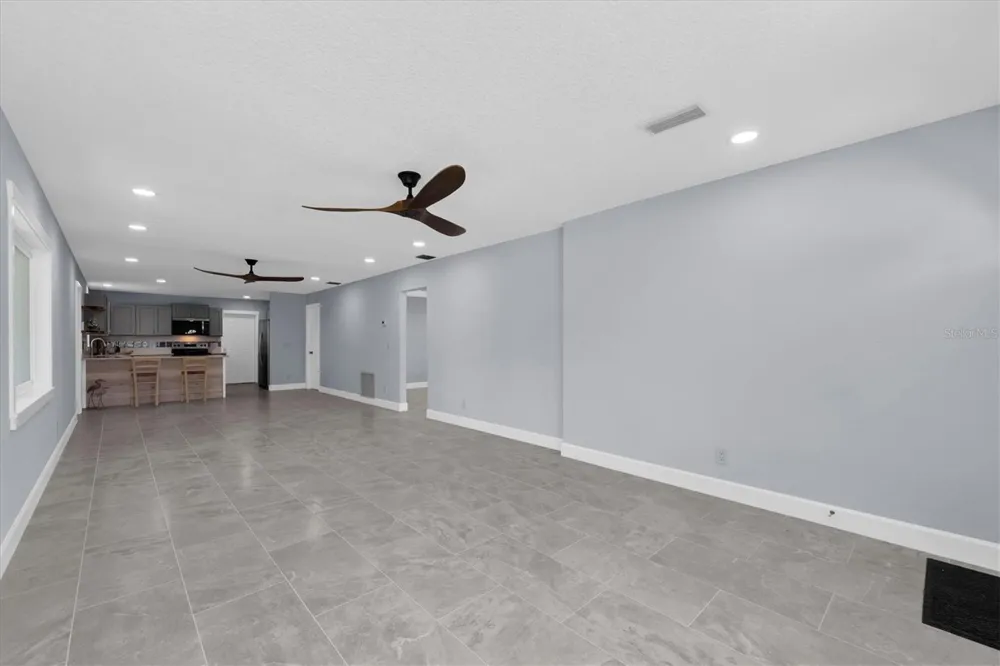 150 42ND AVENUE St Pete Beach, FL 33706