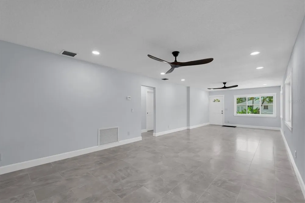 150 42ND AVENUE St Pete Beach, FL 33706