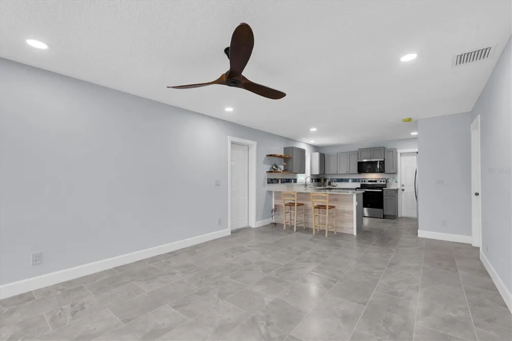 150 42ND AVENUE St Pete Beach, FL 33706
