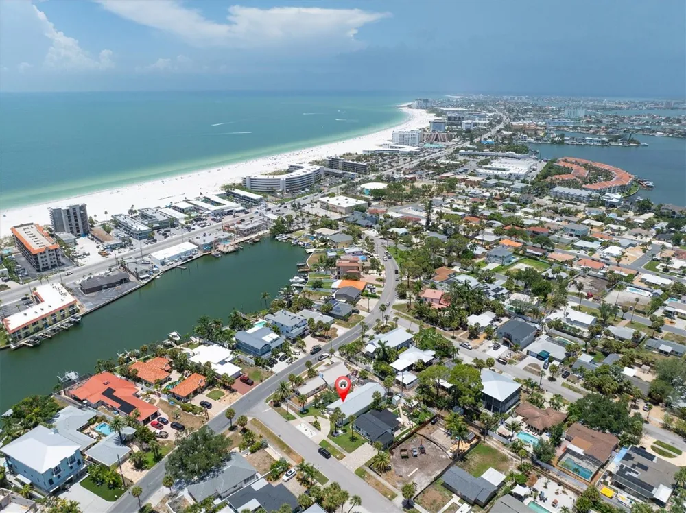 150 42ND AVENUE St Pete Beach, FL 33706