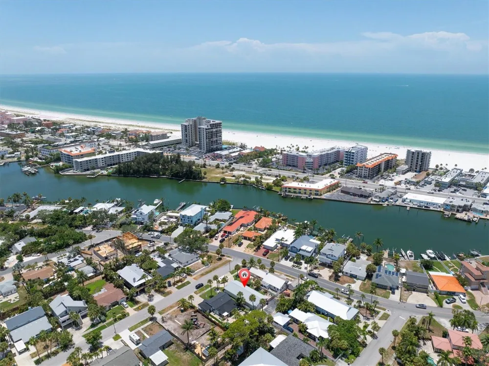 150 42ND AVENUE St Pete Beach, FL 33706